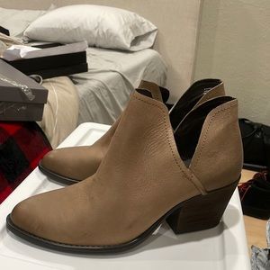 Steven Madden booties